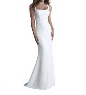 NEW ALLURE BRIDALS squareneck wedding gown in ivory